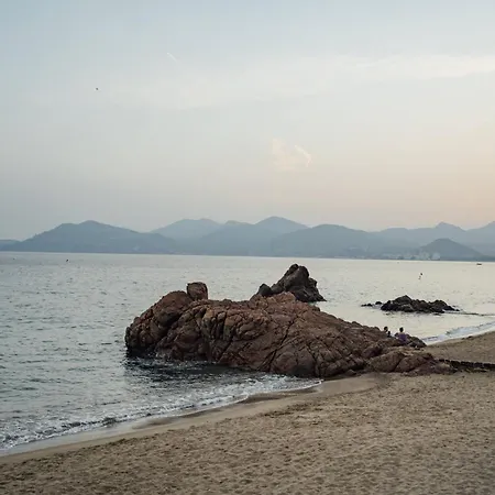 Apartman La Petit Maisonette De Manu