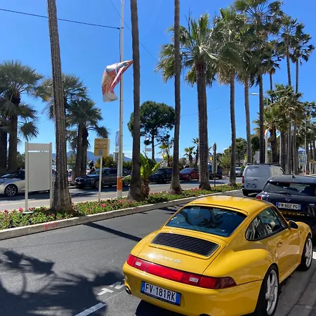 Apartman La Petit Maisonette De Manu *