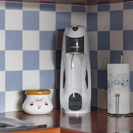 شقة La Petit Maisonette De Manu